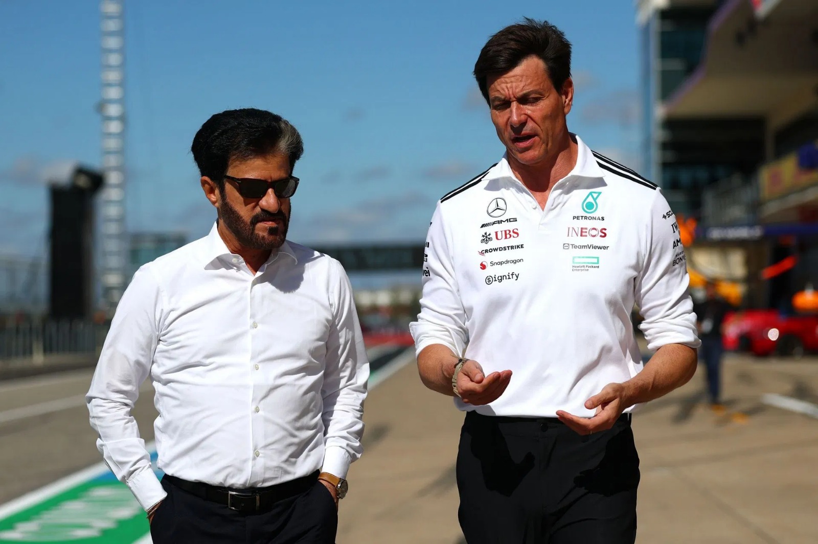 Mesin Mercedes Terancam Dilarang? FIA Dihadapi Dua Keputusan Sulit